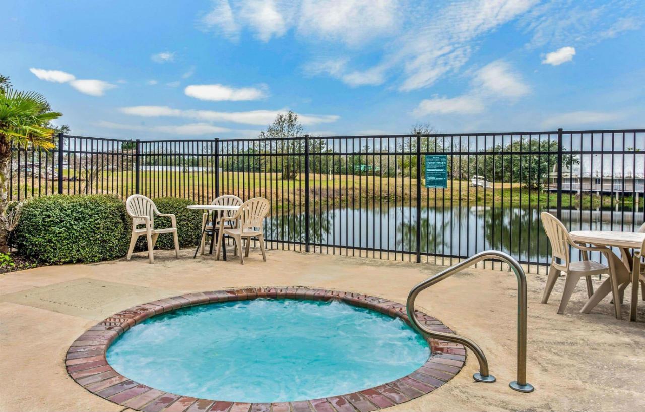 La Quinta By Wyndham Biloxi Hotel Екстериор снимка