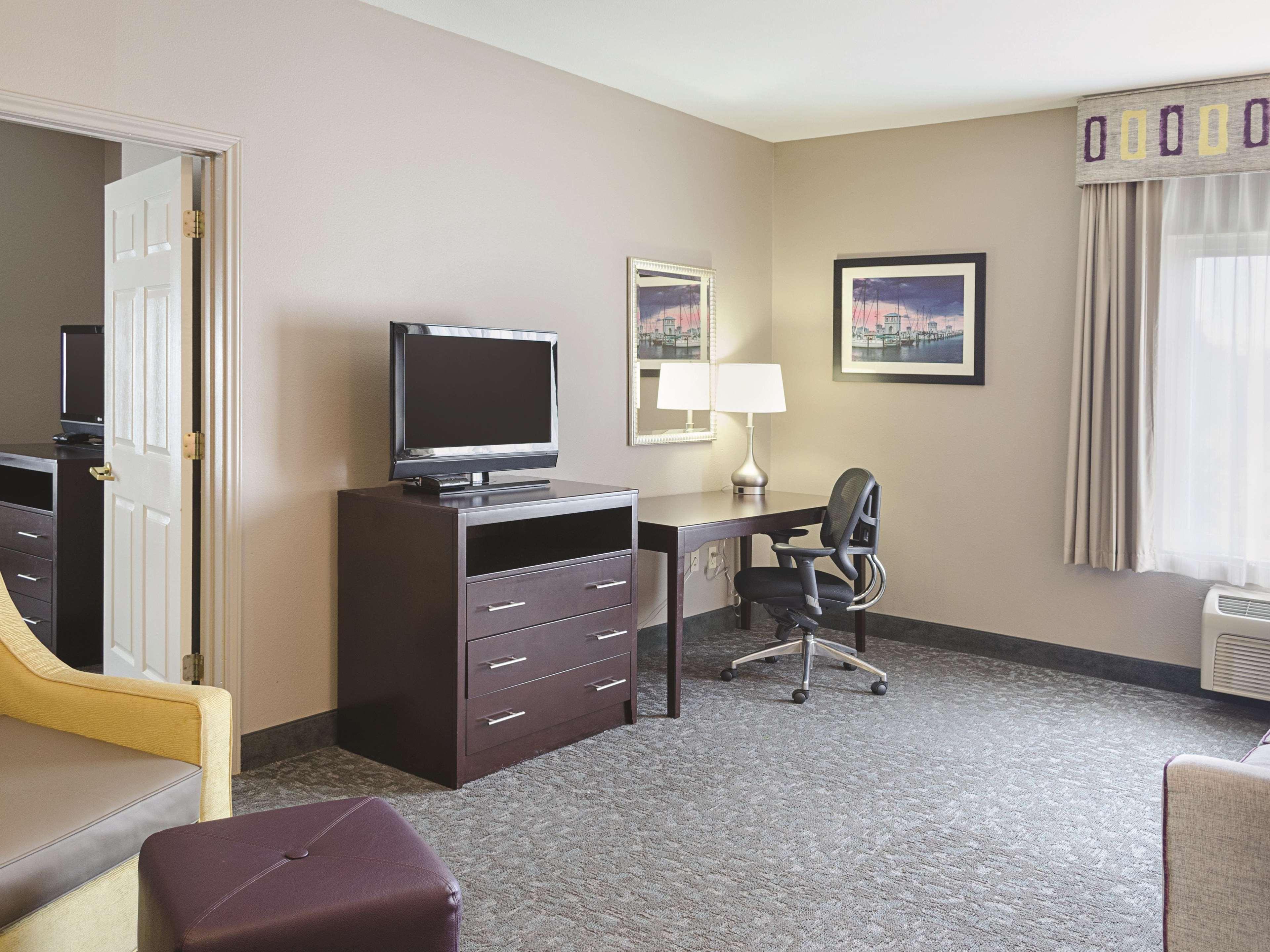 La Quinta By Wyndham Biloxi Hotel Екстериор снимка