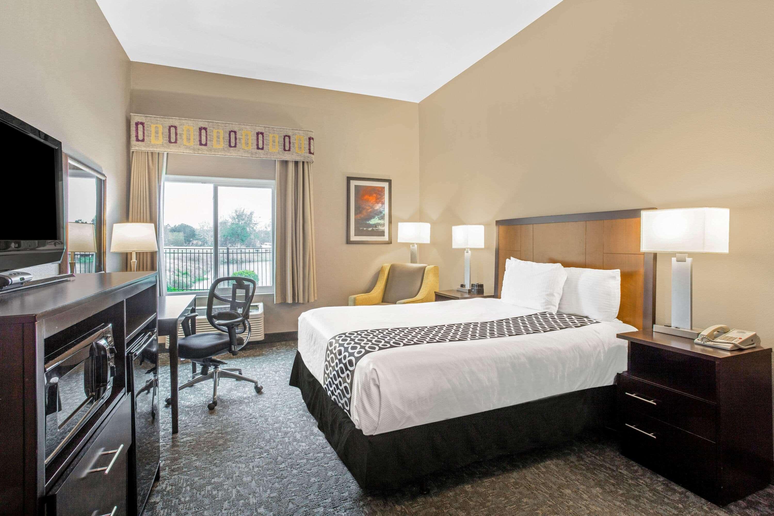 La Quinta By Wyndham Biloxi Hotel Екстериор снимка