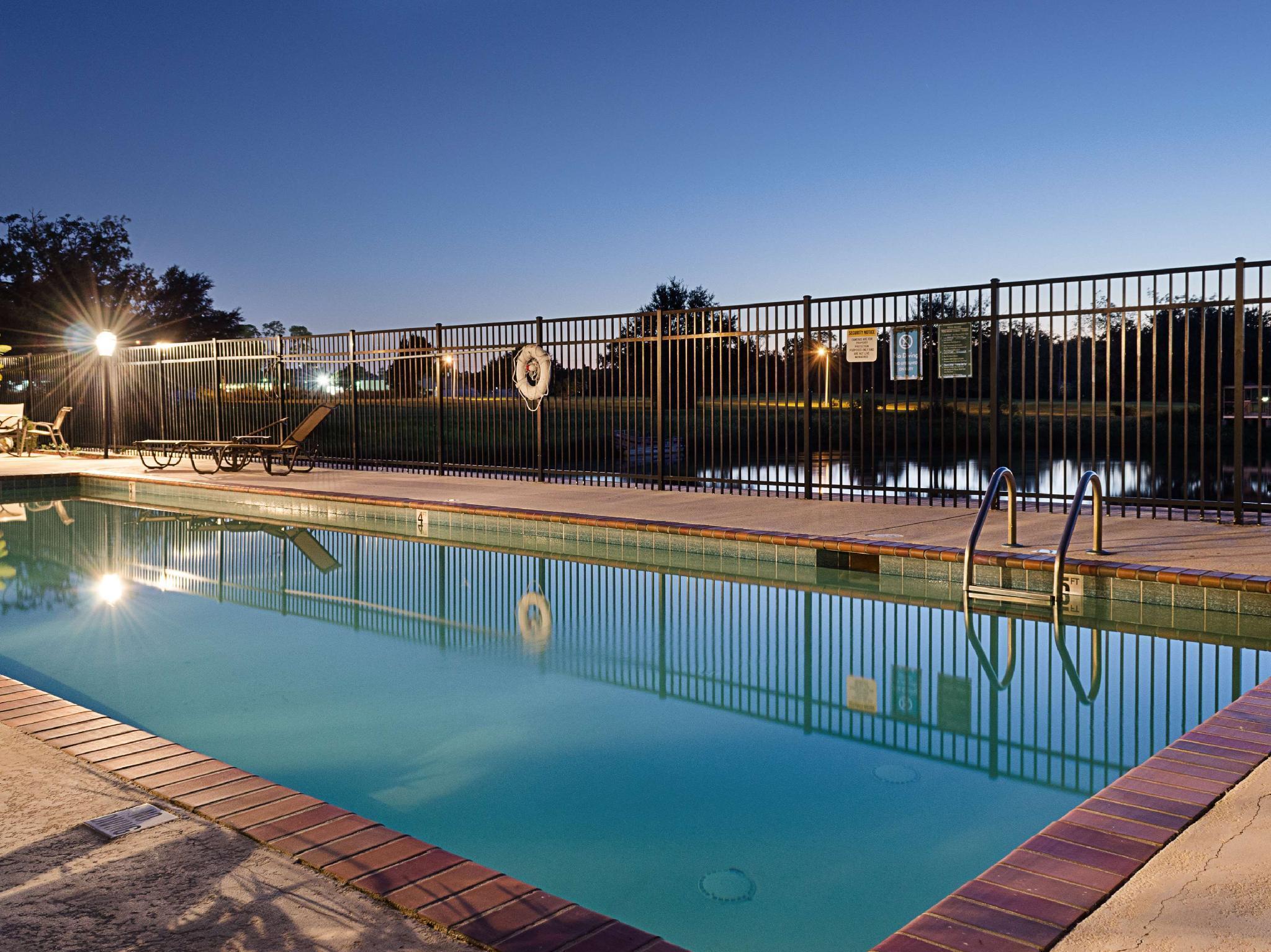 La Quinta By Wyndham Biloxi Hotel Екстериор снимка