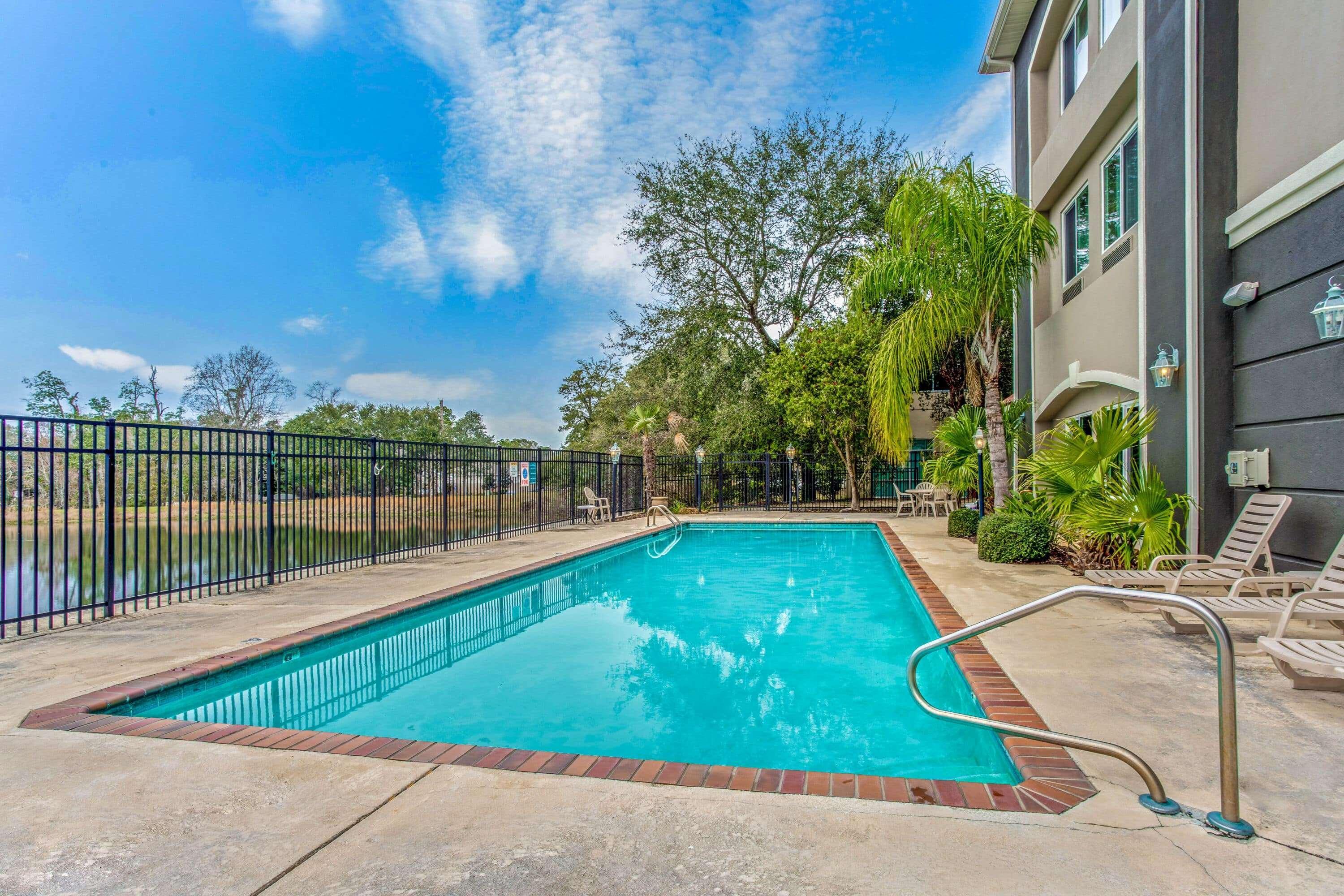 La Quinta By Wyndham Biloxi Hotel Екстериор снимка